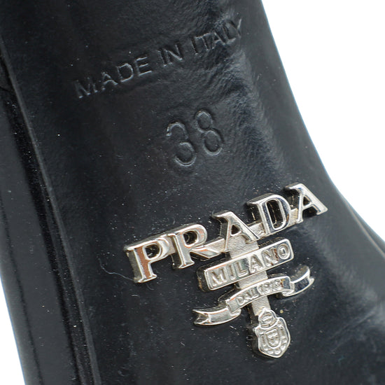 Load image into Gallery viewer, Prada Black Logo Round Toe Slingback Pump 38
