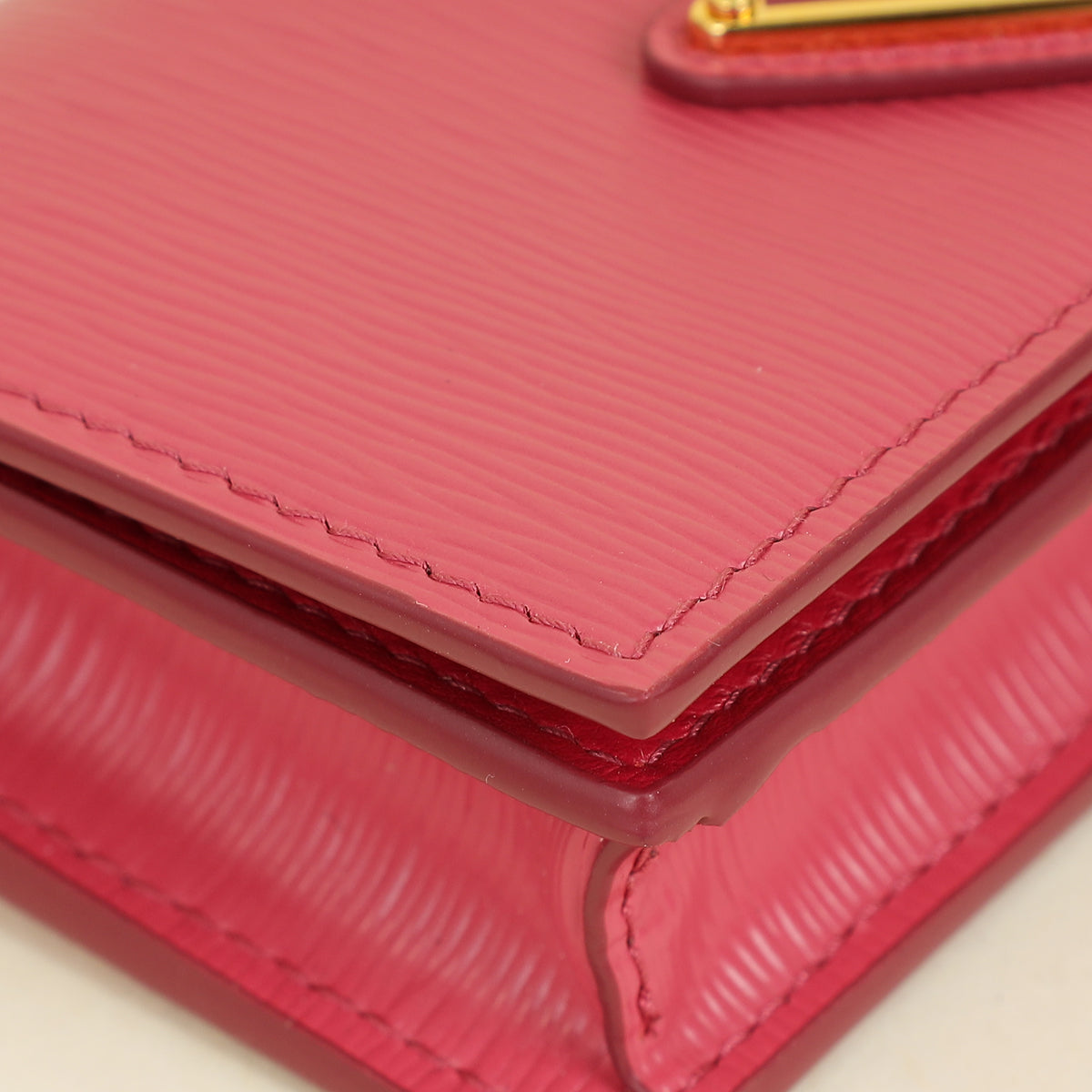 Prada Peonia Vitello Move Flap Card Holder – THE CLOSET