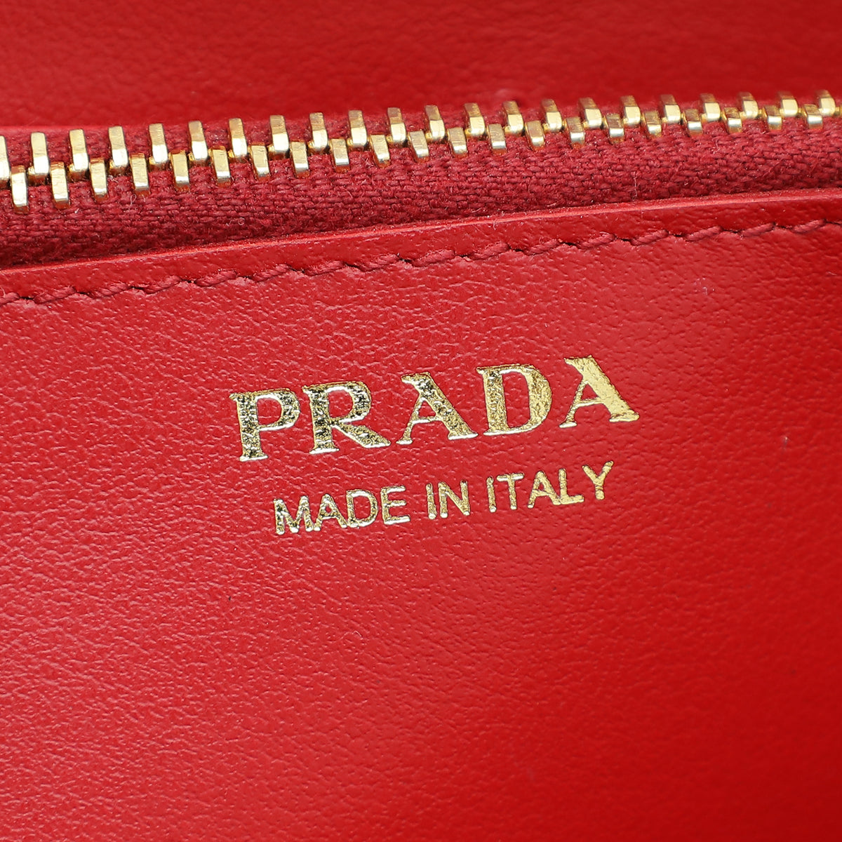 Prada Logo Daino Leather Continental Large Wallet