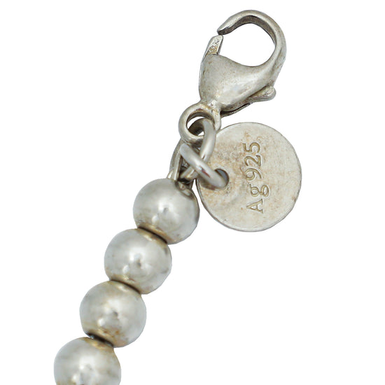 Tiffany Essential Pearls bracelet of Akoya pearls with an 18k white gold  clasp. | Tiffany & Co.