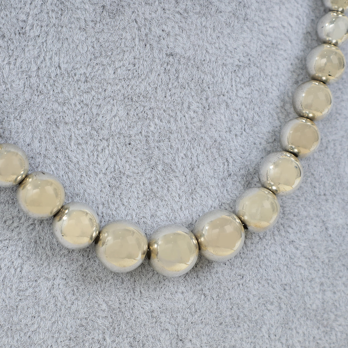 Tiffany & Co. Silver Hardwear Graduated Ball 6-11 mm Necklace