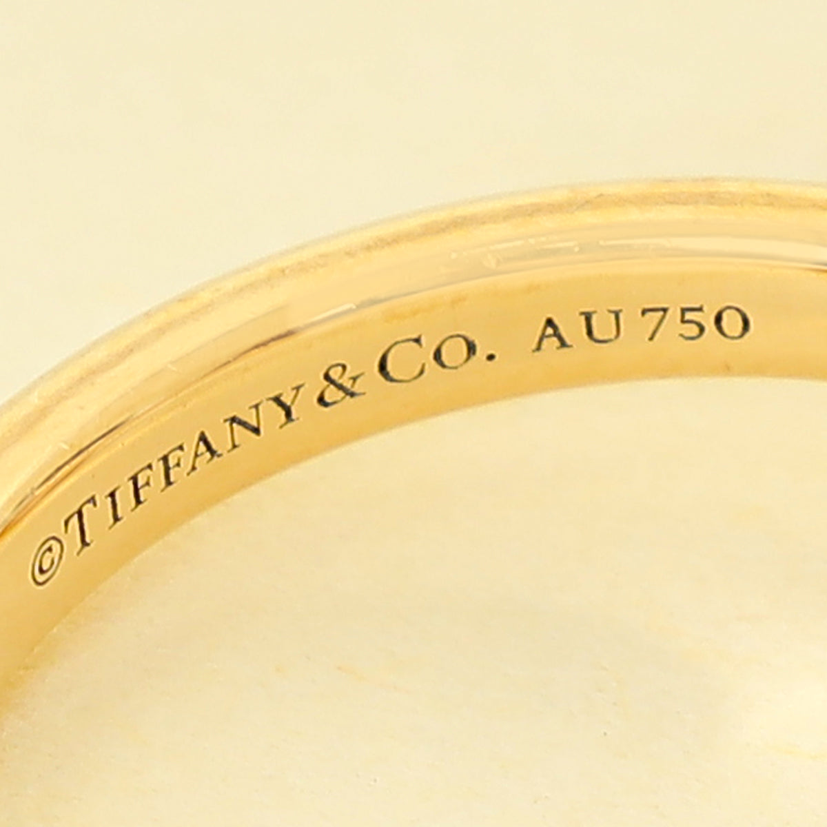 Tiffany & Co. 18K Yellow Gold 12mm Ball Ring 52