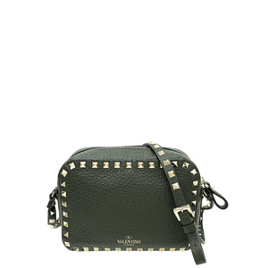 حقيبة كاميرا صغيرة من فالنتينو باللون الأخضر الزيتوني Rockstud 