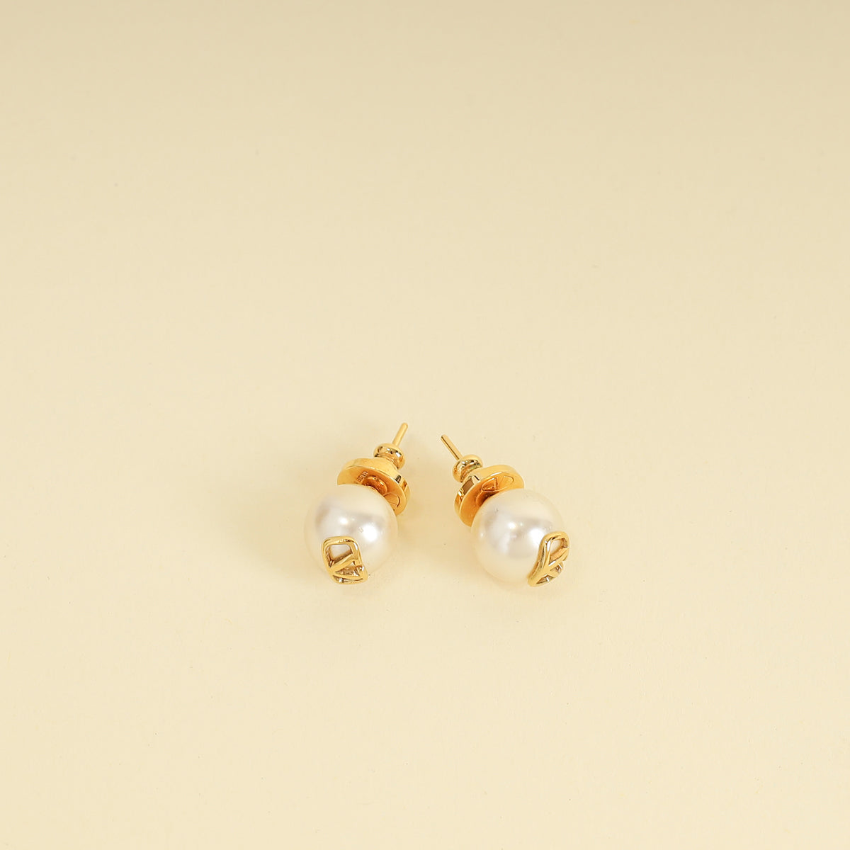 Valentino White Vlogo Pearl Earrings-Valentino-THE CLOSET
