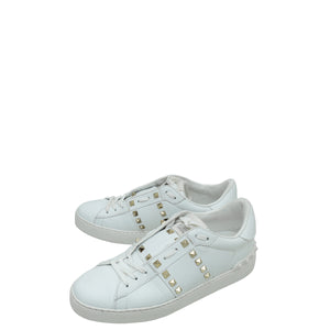 حذاء رياضي مفتوح من Valentino White Rockstud بدون عنوان 39
