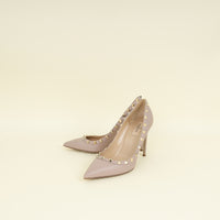 Valentino Poudre Rockstud Pump 39