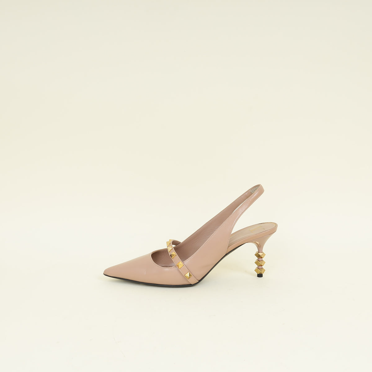 Valentino Nude Rockstud Slingback Pumps 39