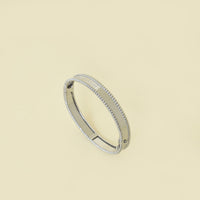 Van Cleef & Arpels 18K White Gold Perlée Signature Bracelet, Medium Model
