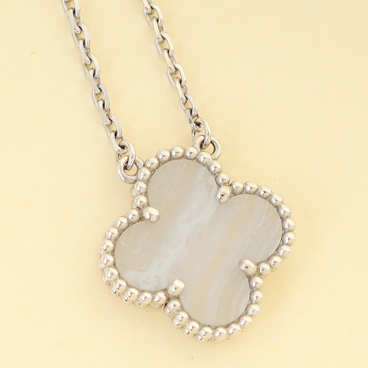 Van Cleef Arpels 18K White Gold Vintage Alhambra Necklace – THE