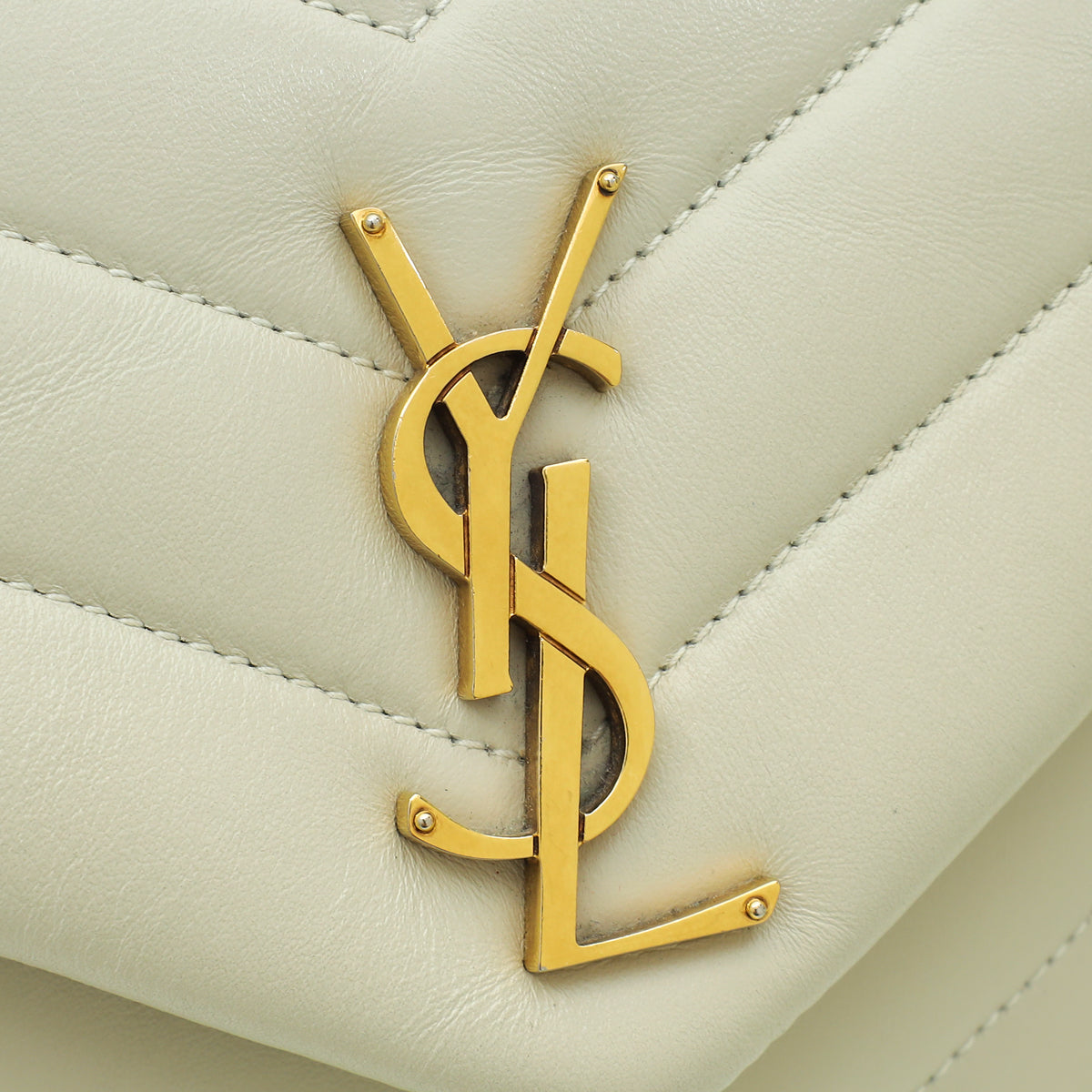 YSL Blanc Vintage Loulou Small Shoulder Bag