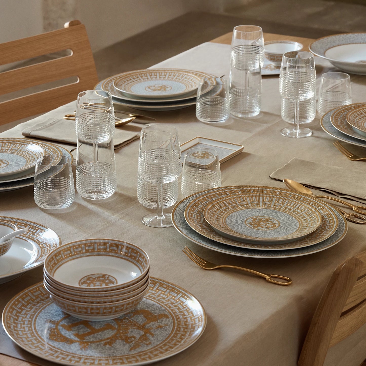 Hermes Porcelain Mosaique Au 24 Gold Dinner Plate (Set of 2)