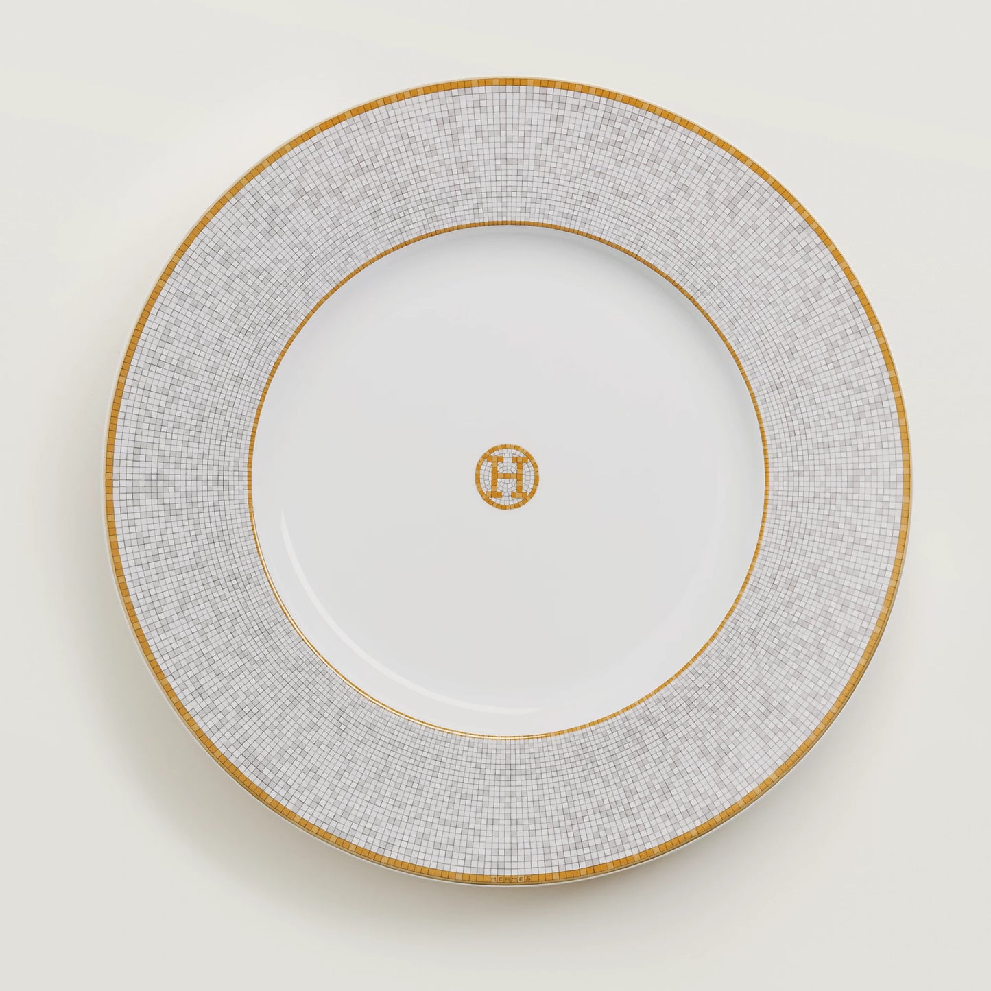 Hermes Porcelaine Mosaique Au 24 Gold Presentation Plate (Set of 2)
