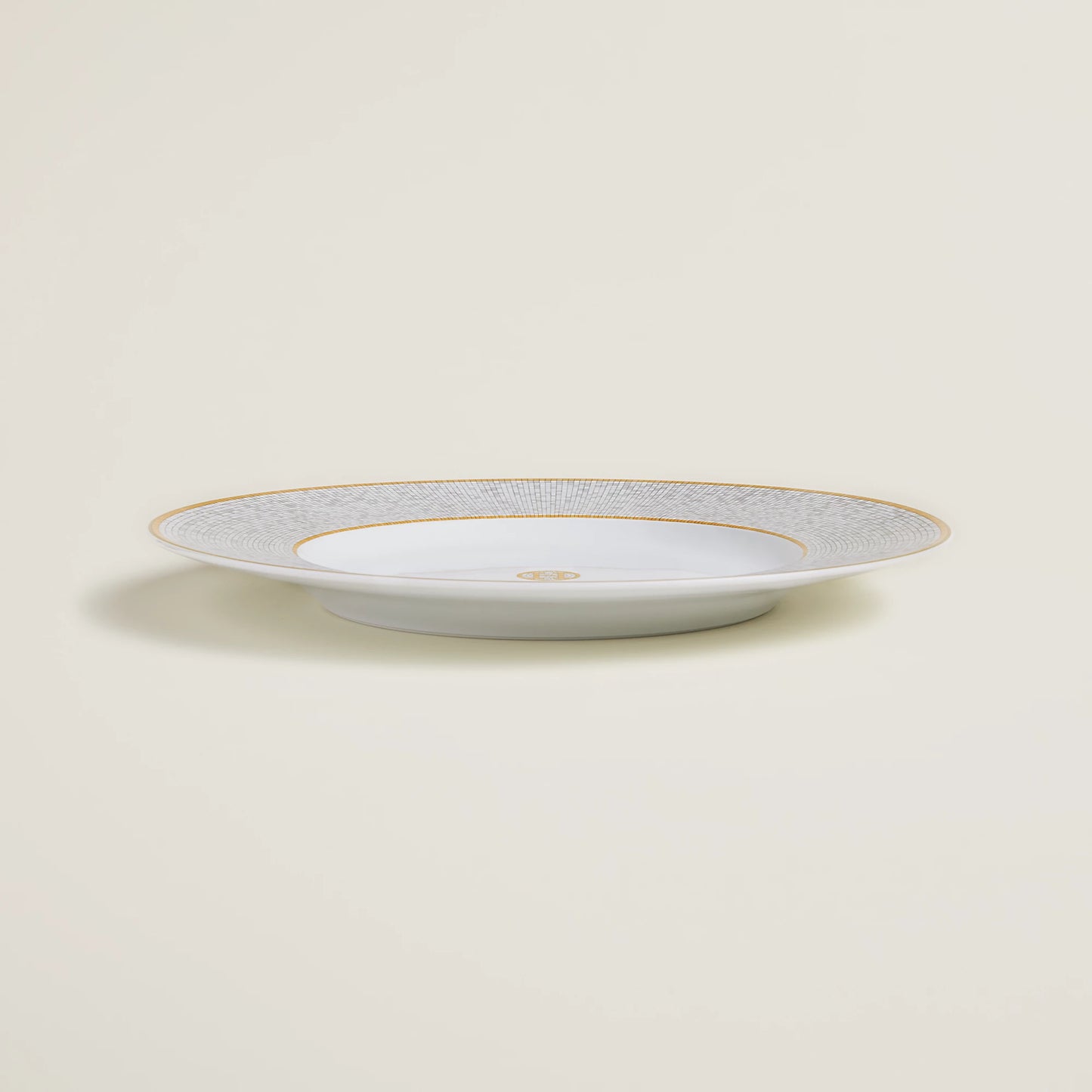 Hermes Porcelaine Mosaique Au 24 Gold Presentation Plate (Set of 2)