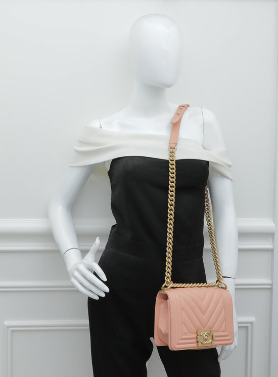 Chanel Light Peach Le Boy Small Flap Bag – The Closet