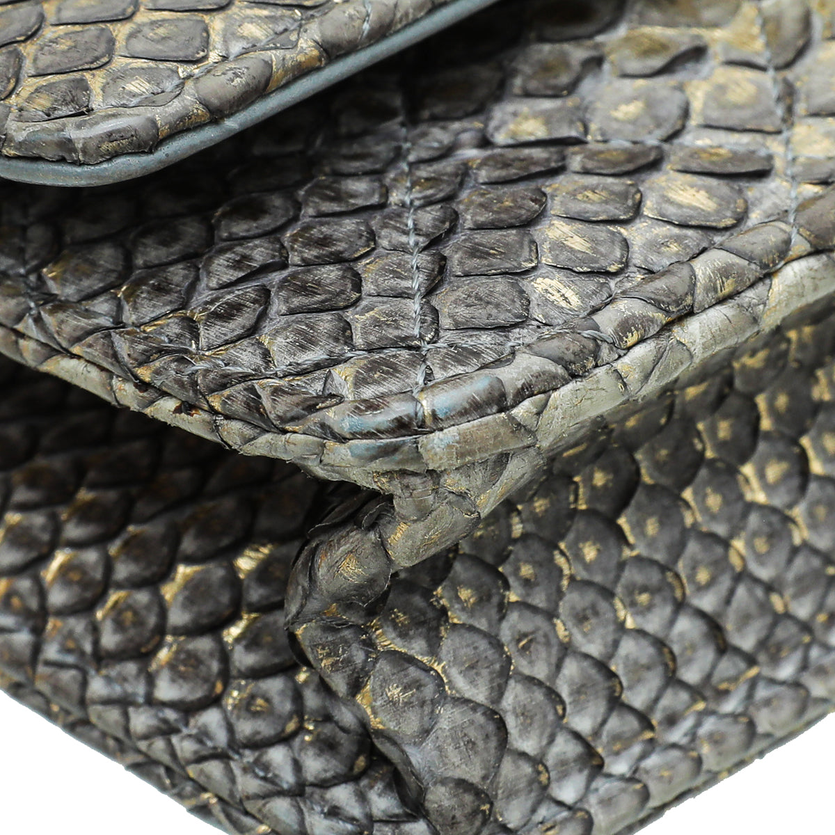 Chanel Metallic Bicolor Python CC Classic Wallet On Chain – THE CLOSET