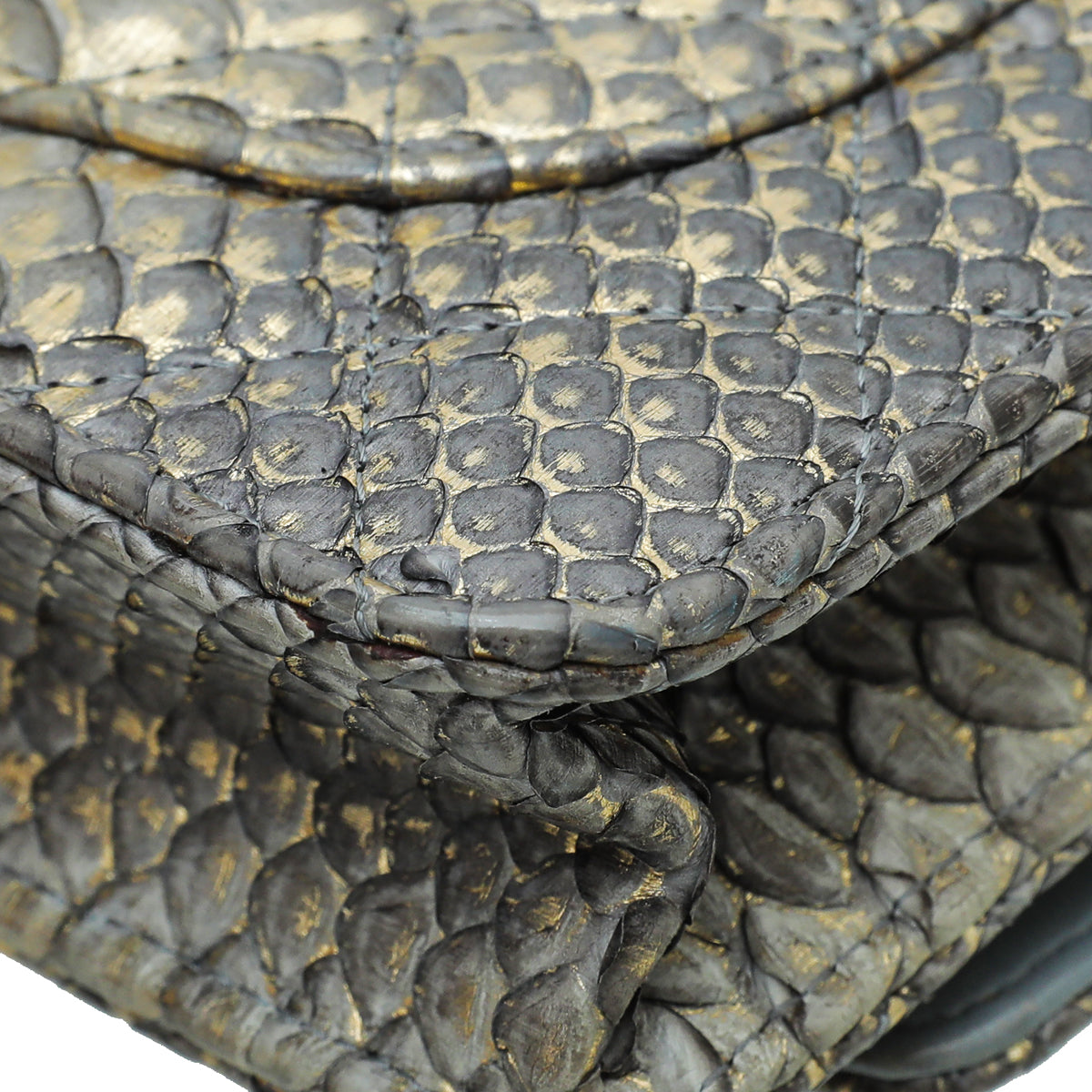 Chanel Metallic Bicolor Python CC Classic Wallet On Chain – THE CLOSET
