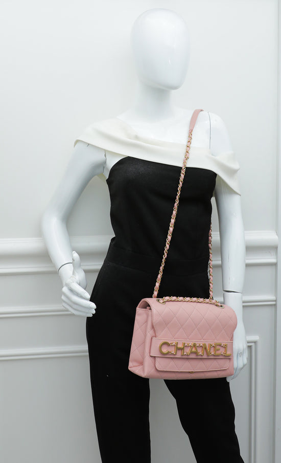 chanel enchained clutch