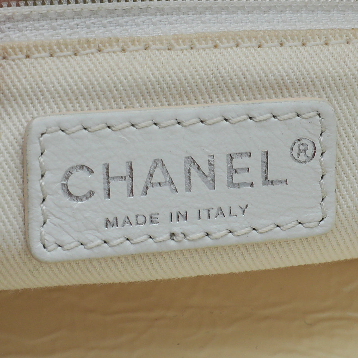 Chanel Cream Quilted Ritz Flap Bag – THE CLOSET