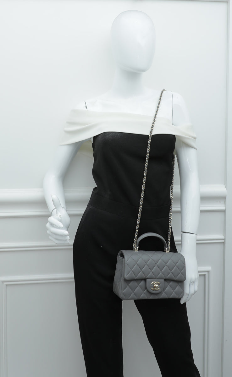 Mua Túi Đeo Vai Chanel Small Boy Chanel Handbag In Grey Màu Xám  Chanel   Mua tại Vua Hàng Hiệu h051071