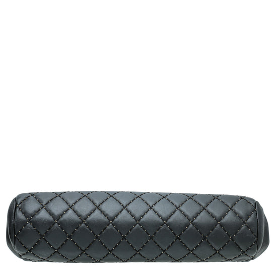 Chanel Black CC Quilted Timeless Clutch – The Closet