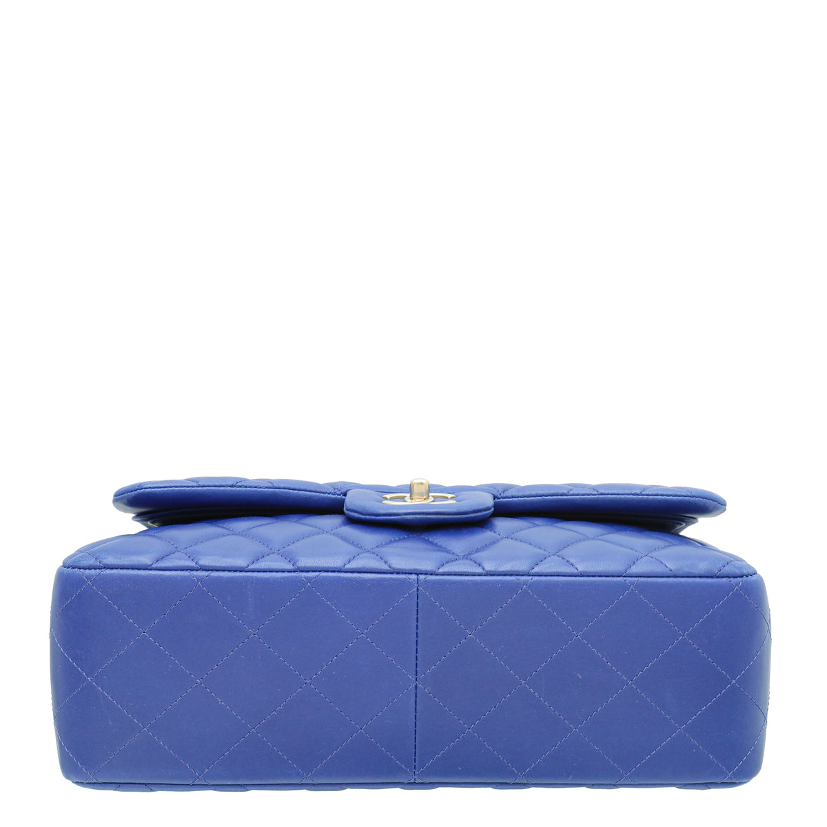 Chanel Blue Medium Classic Tweed Flap Bag Cloth ref.506679 - Joli Closet