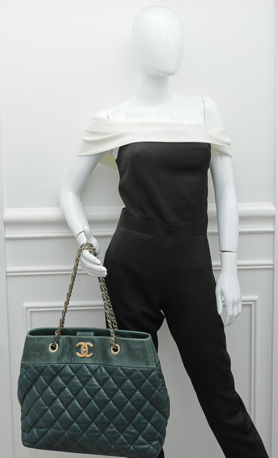 Chanel Green Supple Soft Elegance Tote Large Bag – The Closet