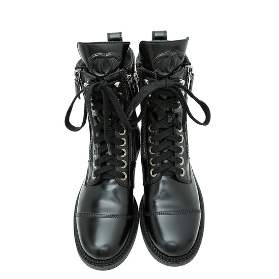 CHANEL Calfskin Cap Toe CC Ankle Boots 36 White Black 1032491