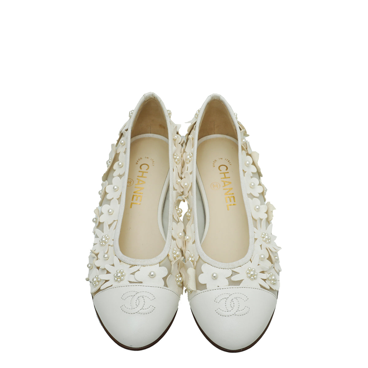 Leather ballet flats Chanel White size 39 EU in Leather  30086670