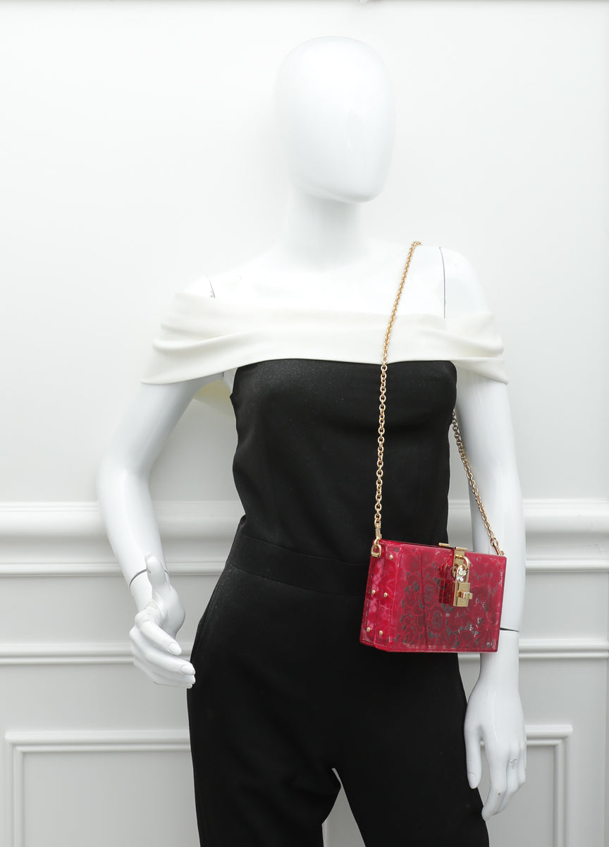 Dolce & Gabbana Red Plexiglass and Lace Box Pocket Clutch – The Closet