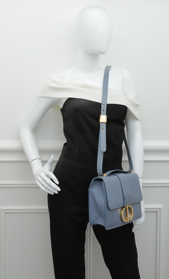 Christian Dior 30 Montaigne Flap Bag Gradient Leather Blue