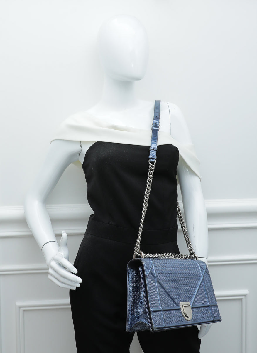 Christian Dior Silver Metallic Leather Micro Cannage Medium Diorama Bag