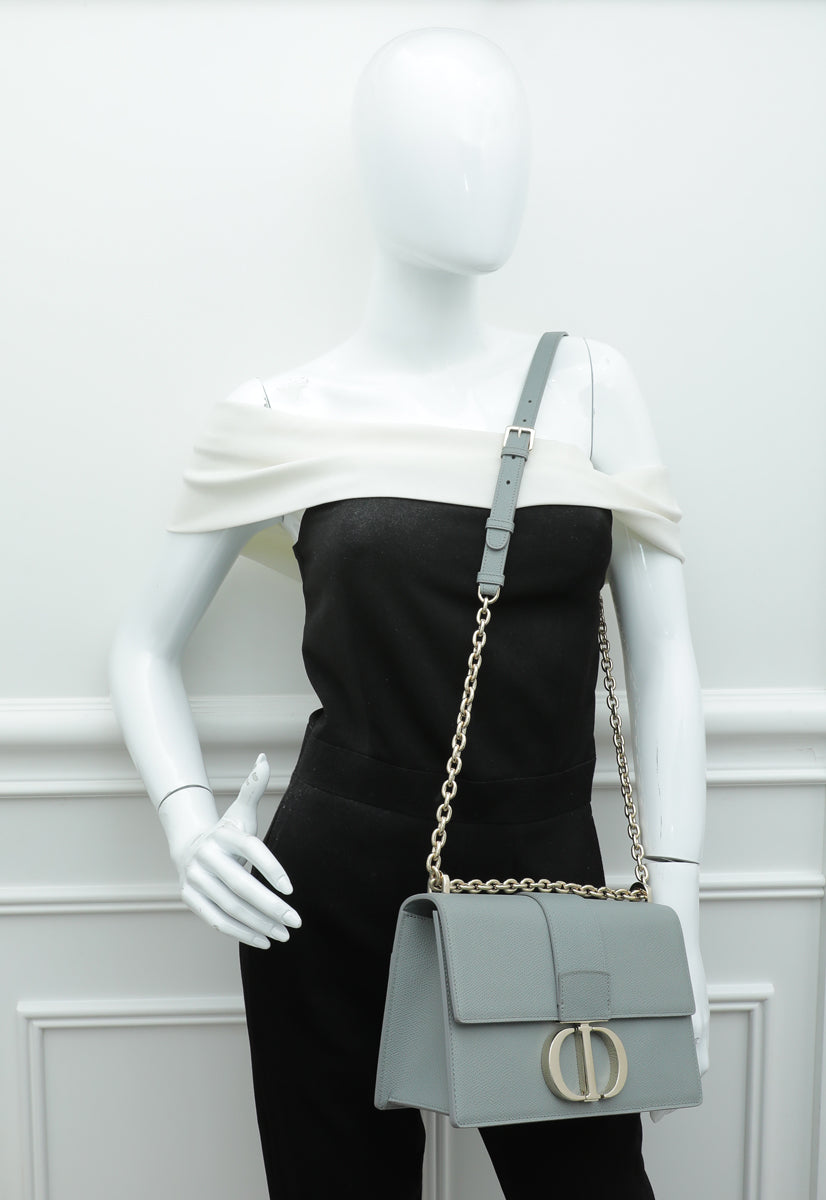 Dior 30 Montaigne Shoulder bag 392509