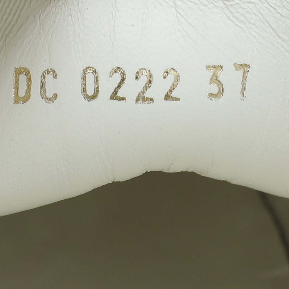 Christian Dior Milk Walk'n'Dior Low Top Sneaker 37-Christian Dior-THE CLOSET