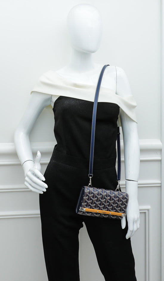 Goyard Waist Bag Cross Body Bag, Men's Fashion, Bags, Belt bags