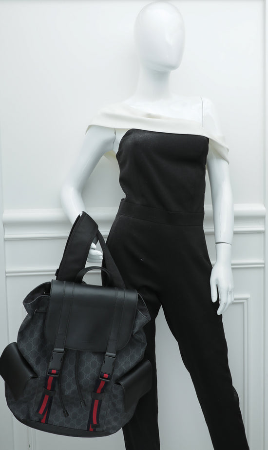 Gucci Black GG Supreme Backpack Bag – The Closet