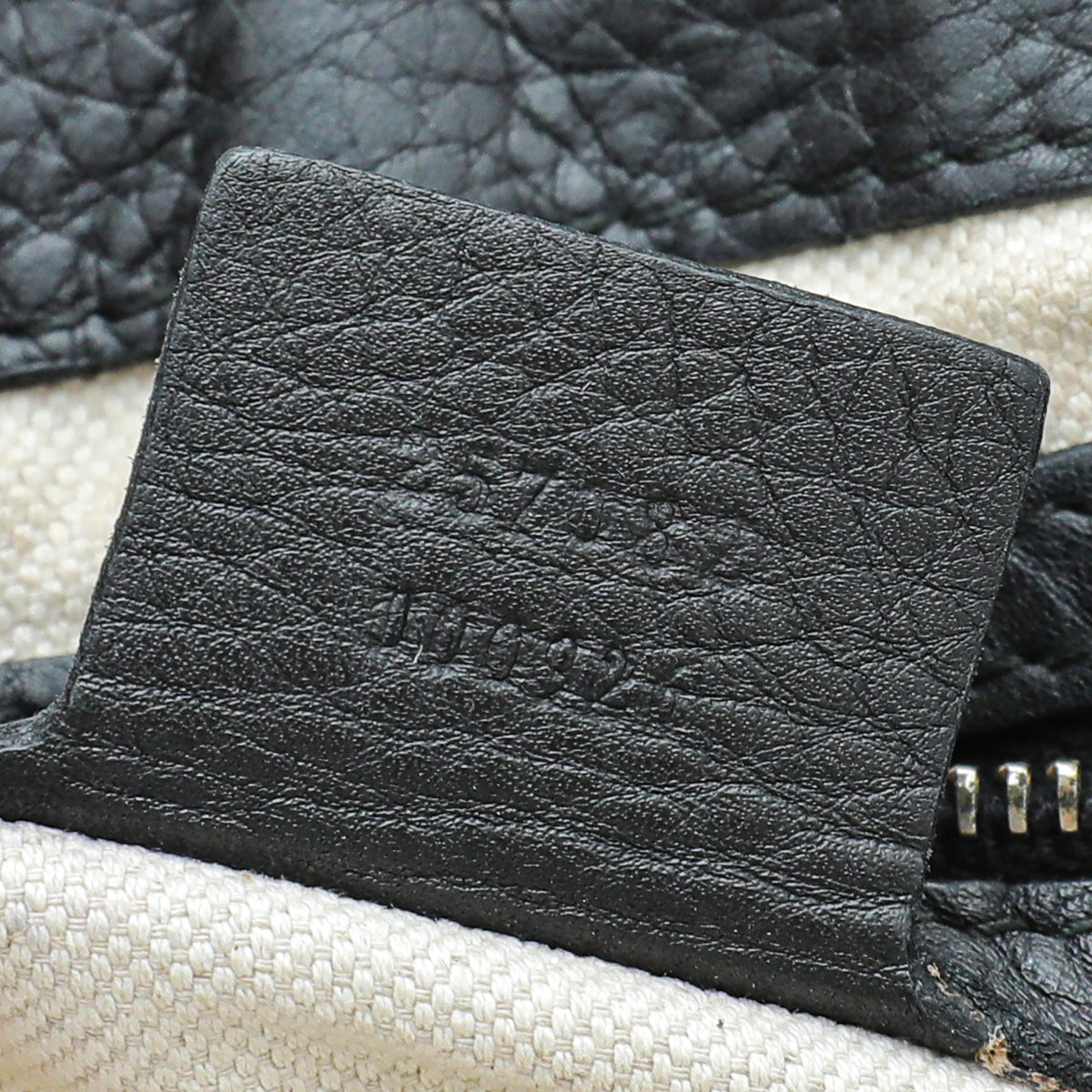 Gucci Black Vintage Web Crossbody Medium Bag