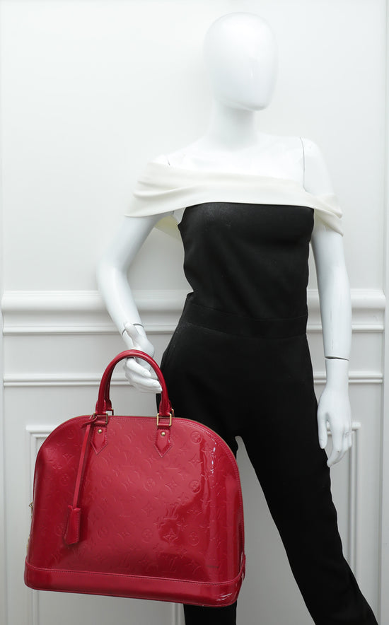 Louis Vuitton Pomme d'Amour Red Monogram Vernis Alma GM Bag For Sale at  1stDibs