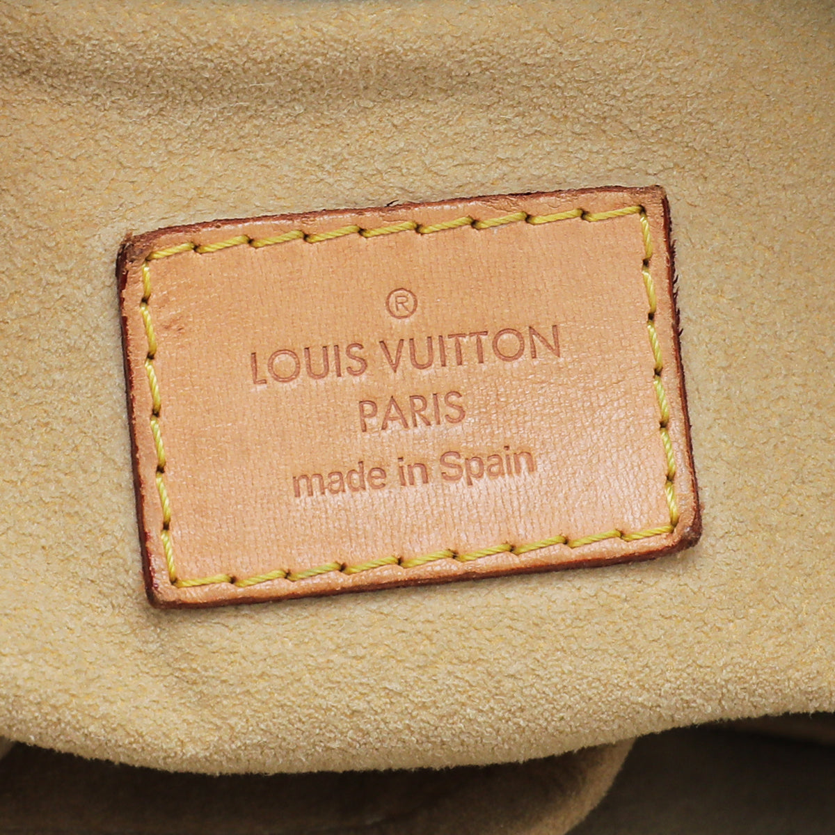 Louis Vuitton Monogram Artsy MM Bag