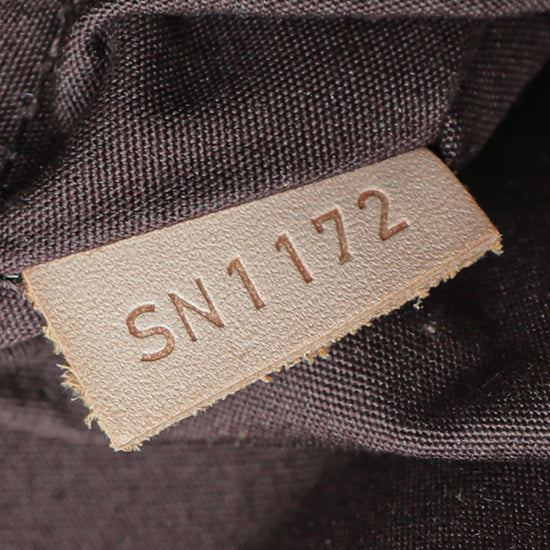 Louis Vuitton Avalon Zipped Amarante Monogram Vernis Shoulder Bag18LK0116