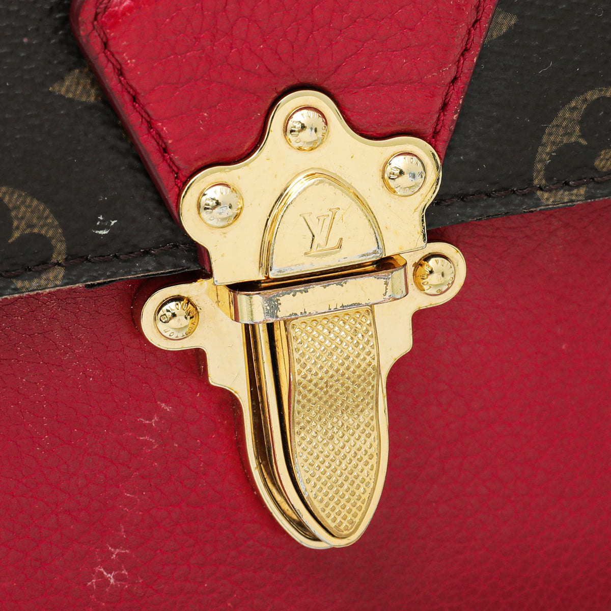 Louis Vuitton Monogram Cherry Victoire Bag – THE CLOSET
