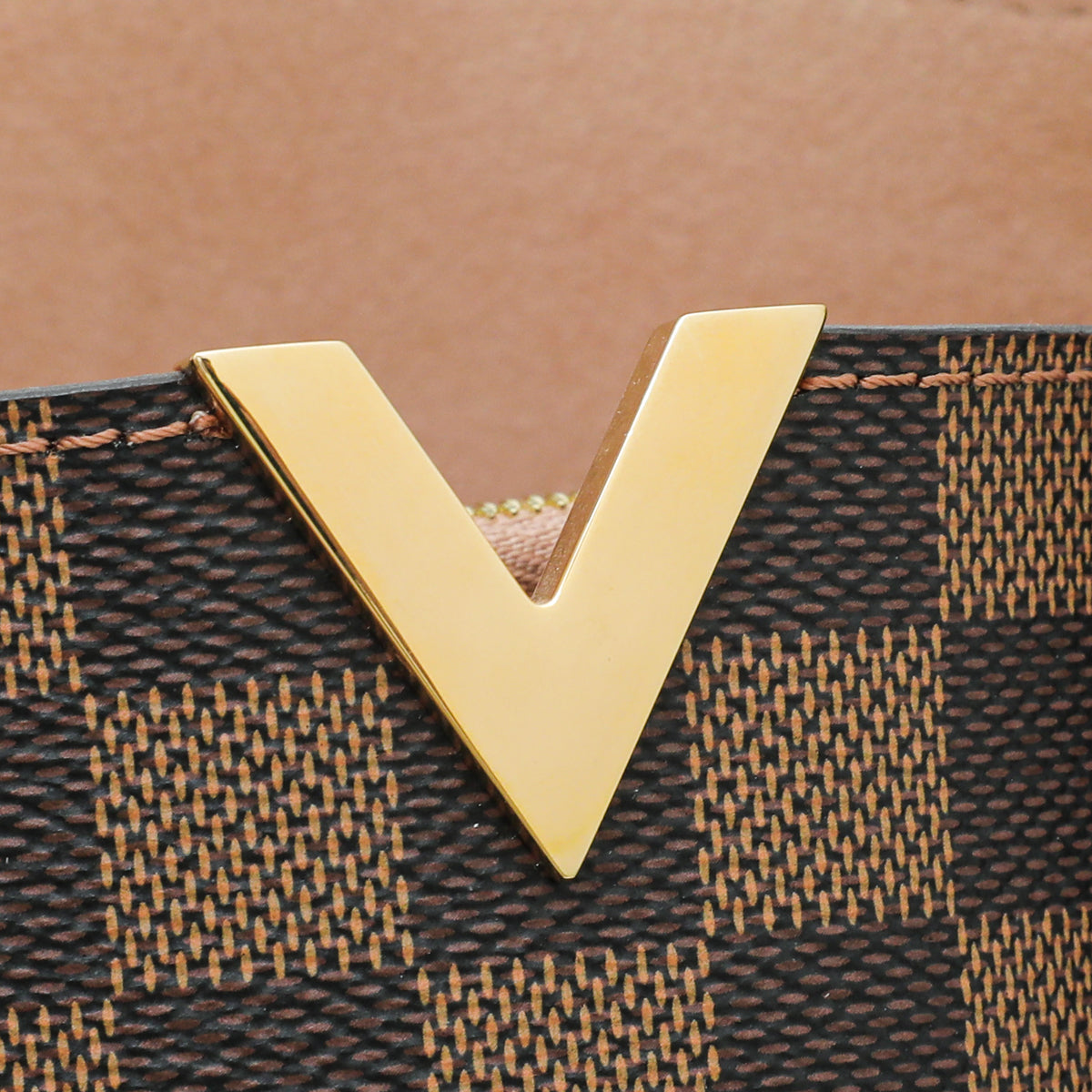 Louis Vuitton Ebene Kensington Tote Bag
