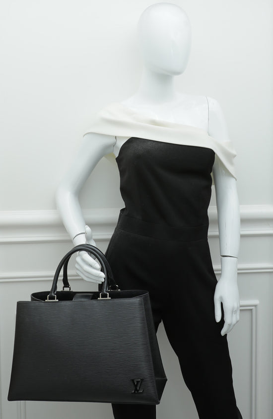 Louis Vuitton Noir Kleber MM Bag