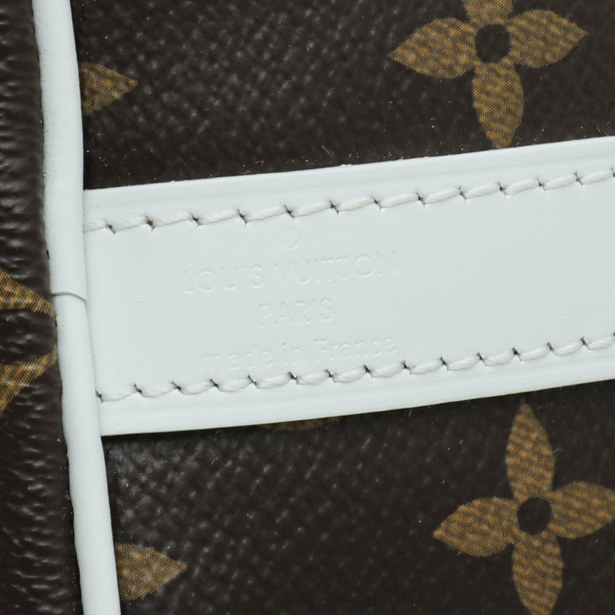 Louis Vuitton Monogram White Sporty Speedy Bandouliere 25 Bag