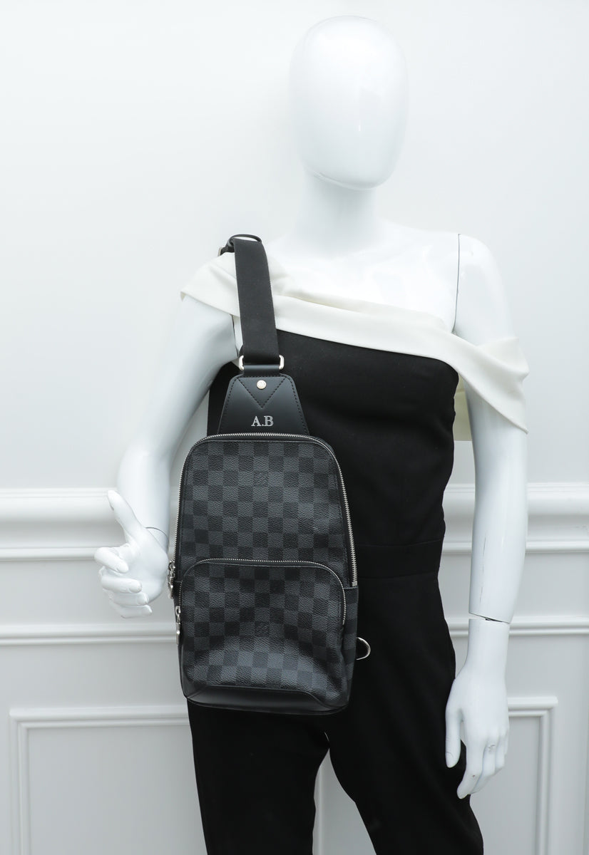 Louis Vuitton Avenue Sling Bag in 2023  Sling bag, Matte black hardware, Louis  vuitton