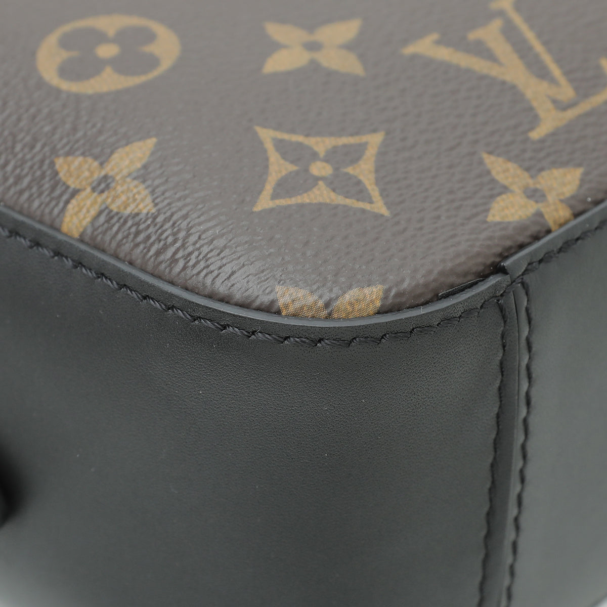 Saintonge Monogram – Keeks Designer Handbags