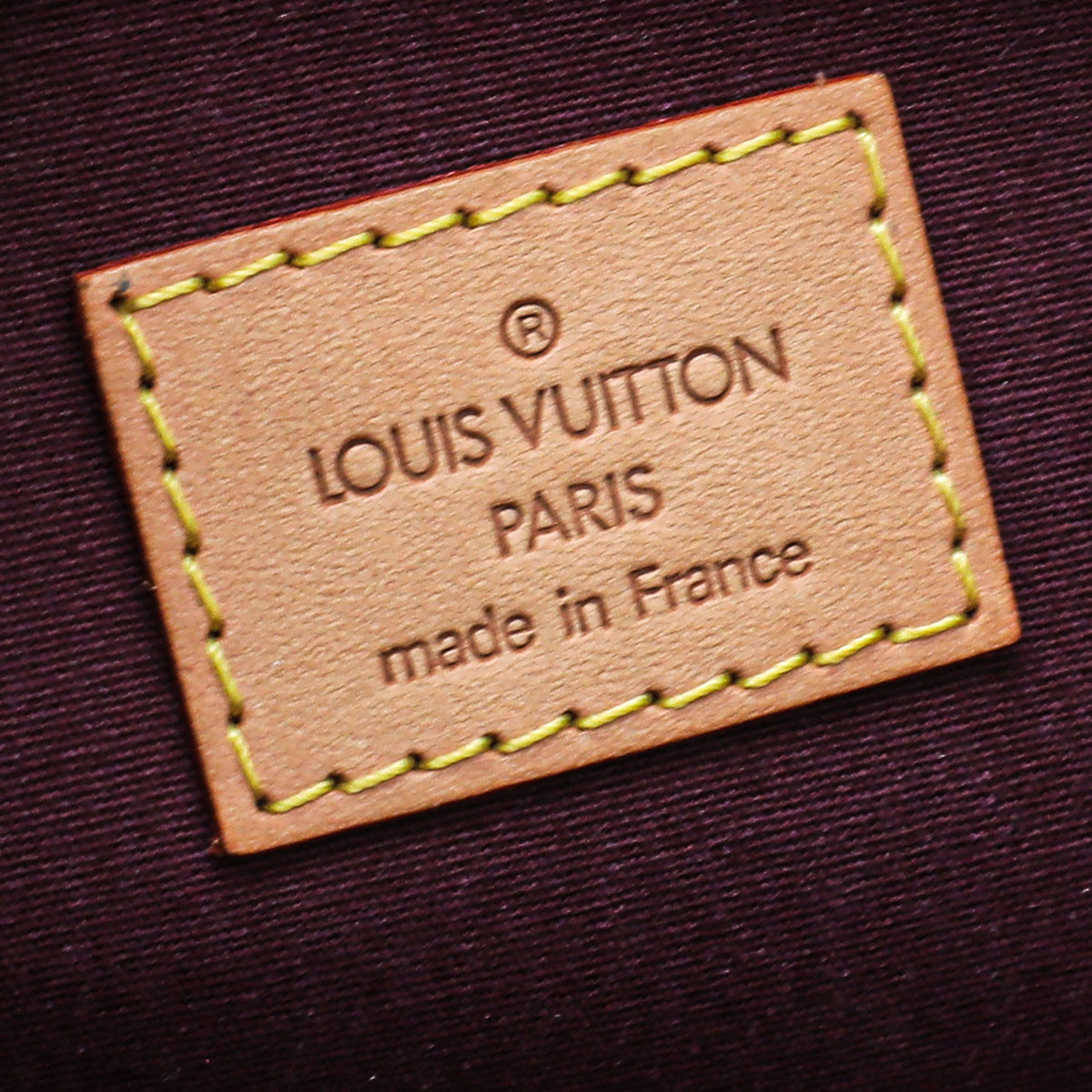 Louis Vuitton Monogram Vernis Roxbury Drive (SHG-V1jE1C) – LuxeDH