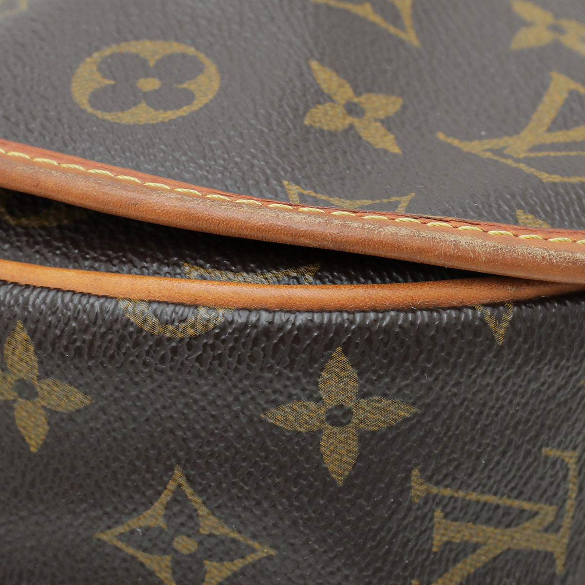 Louis Vuitton Monogram Menilmontant PM Bag – THE CLOSET