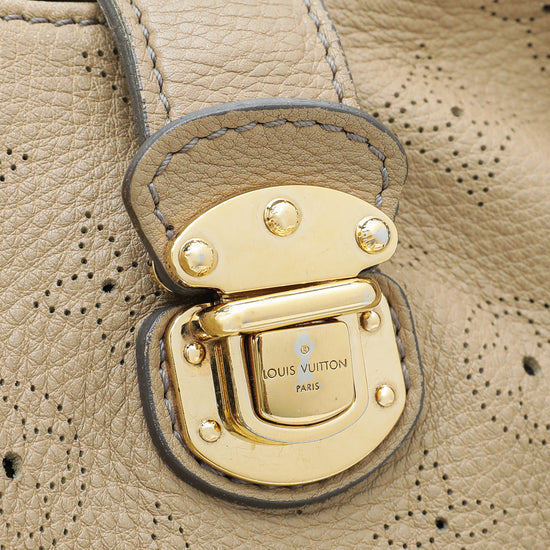Louis Vuitton Beige Mahina XL Tote Bag