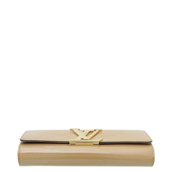 Louis Vuitton Beige Poudre Patent Leather Louise Clutch at 1stDibs
