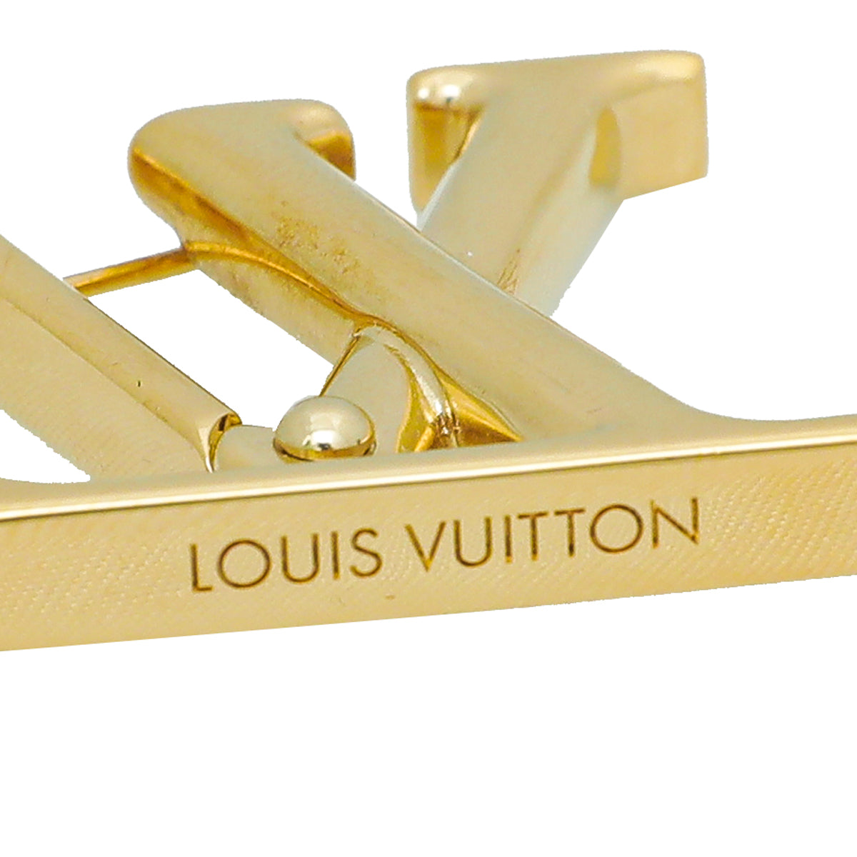 Louis Vuitton logo pin counter staff pin -  Louis vuitton, Pin logo, Louis  vuitton accessories